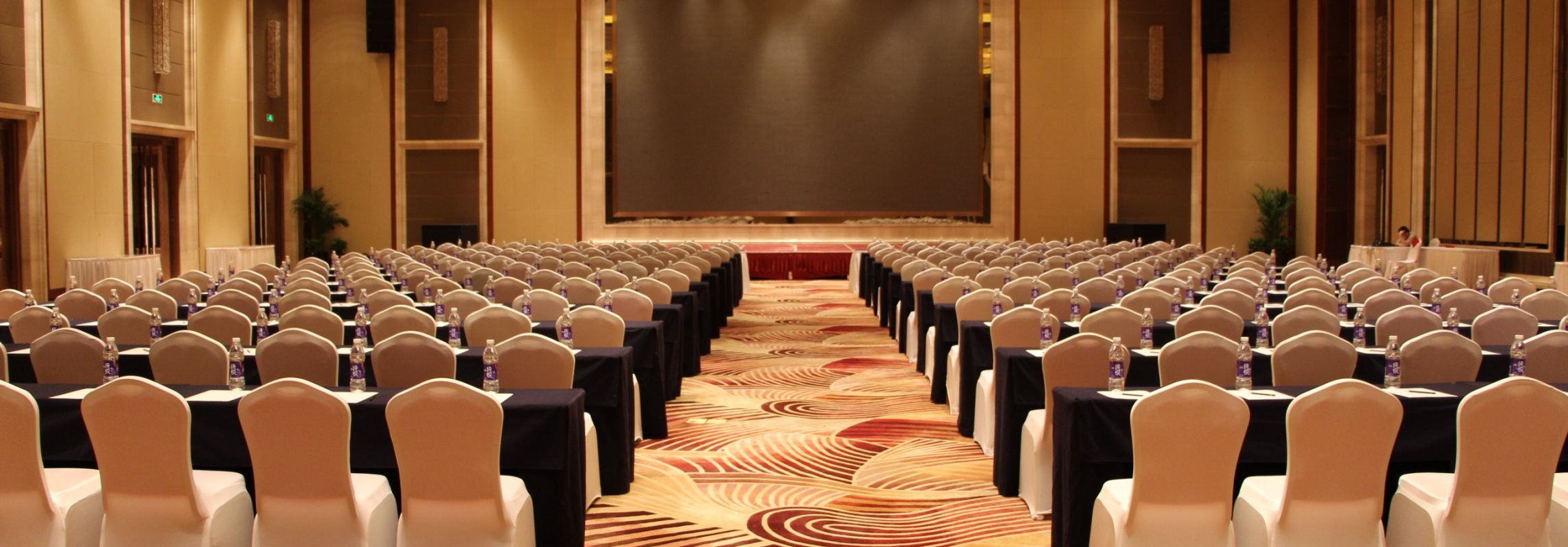 會議室：會議現場管理從未如此簡單